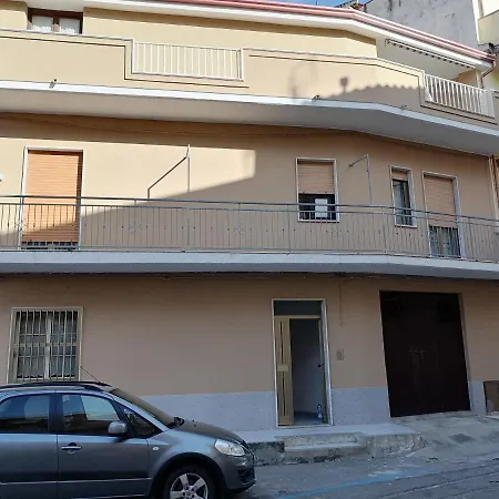 Casa Vacanze Anna Le Castella Apartment